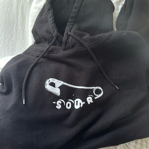 olivia rodrigo sour paper clip/safety pin hoodie